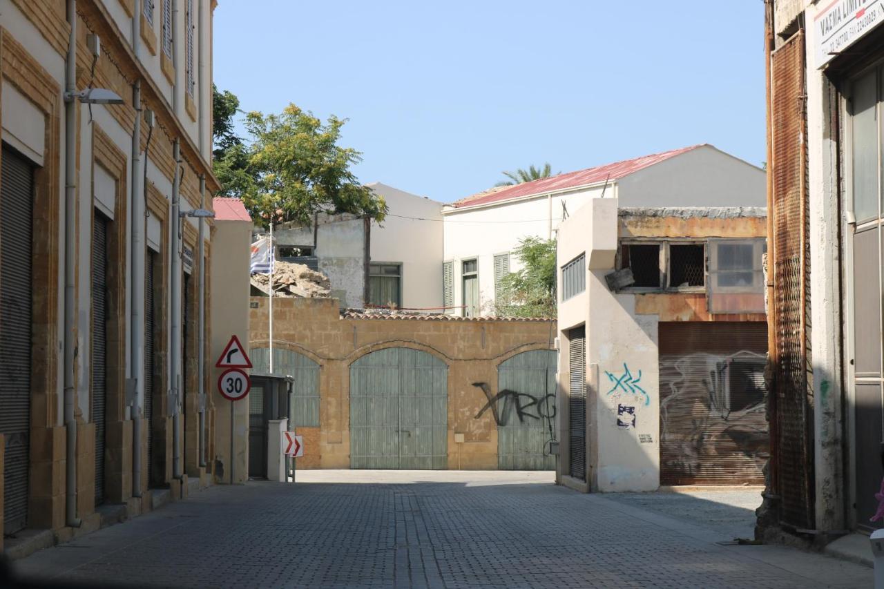 Costas Hostel Action 2 Nicosia Buitenkant foto